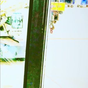 Meet your Posher, Eli